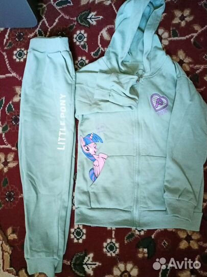 Спортивные костюмы для девочек