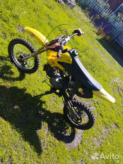 Продам питбайк