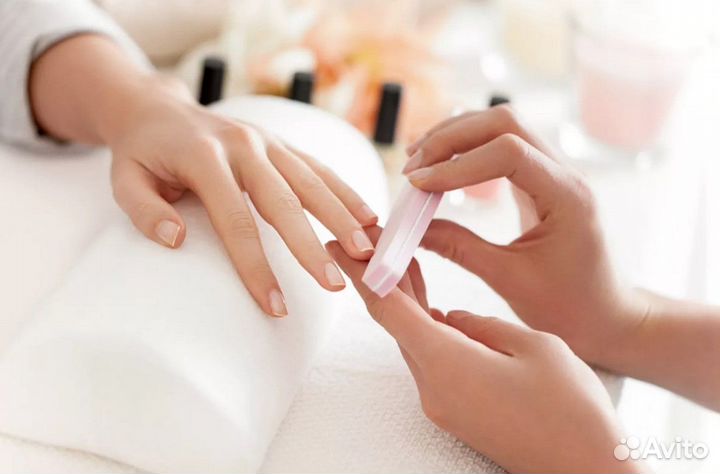 Мастер маникюра