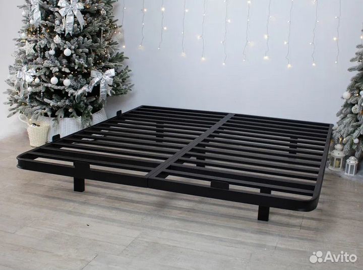 Парящая кровать с подсветкой