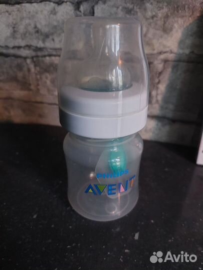 Бутылочка avent антиколиковая