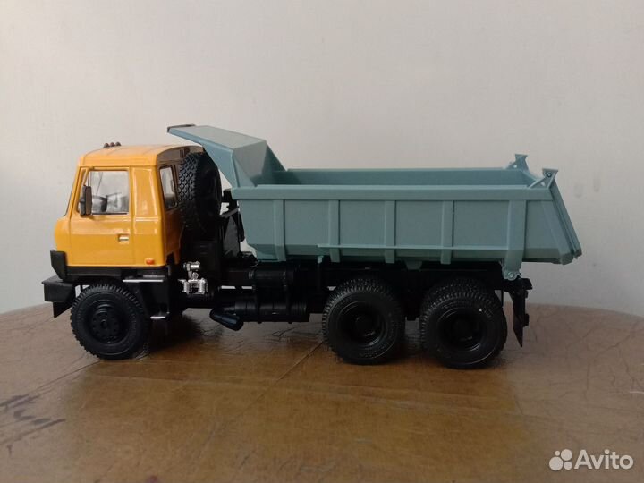 Модель Tatra 815s1 автоистория