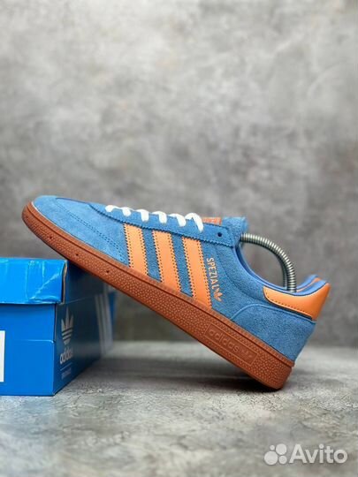 Adidas spezial