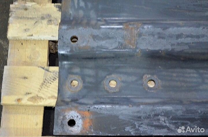 Пластина под сцепное устройство (седло) MAN TGX 18.440 (01.07)