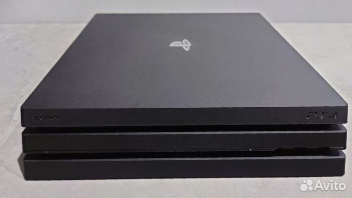 Sony PlayStation 4 PS4 Pro 1Tb