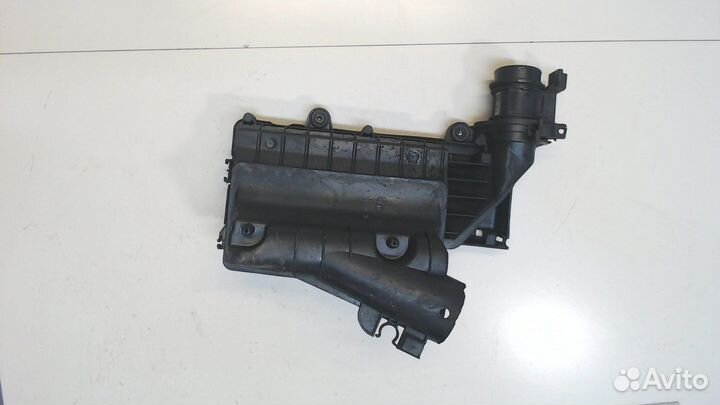 Корпус воздушного фильтра Ford Fiesta, 2003