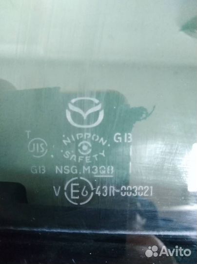 Стекло двери задней правой форточка Mazda Mazda 6