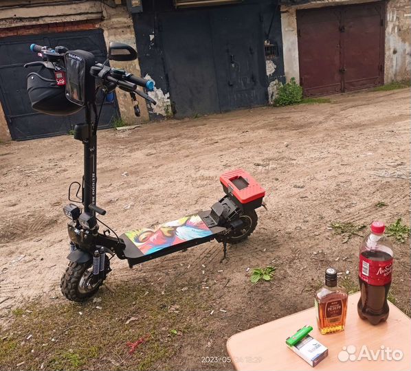 Электро самокат Куго м 5