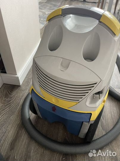 Моющий пылесос mediclean