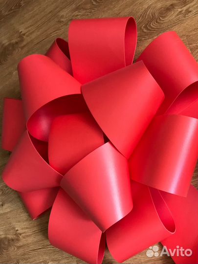 Большой подарочный бант