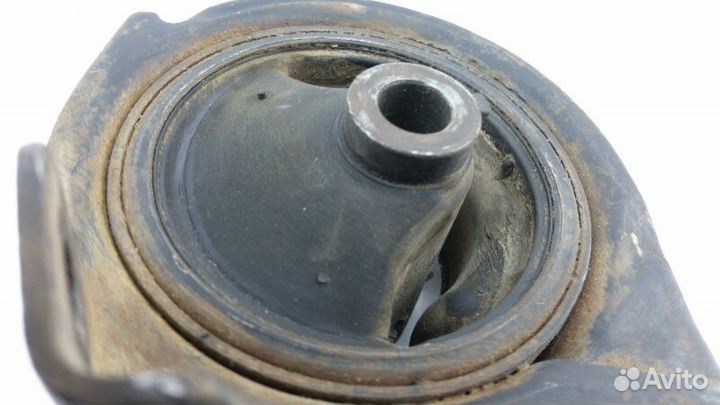 Подушка двигателя правая Honda Hr-V GH3 D16A 1999