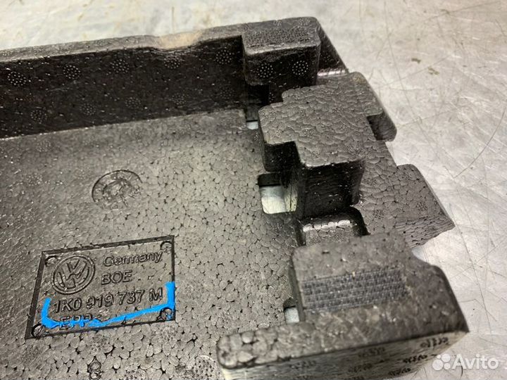 Кронштейн (сопут. товар) Volkswagen Golf Vi