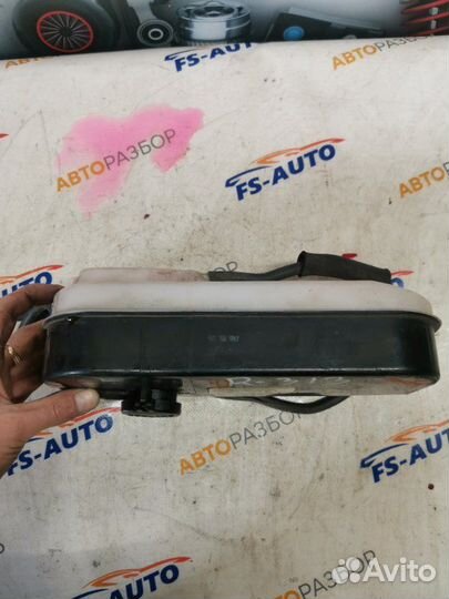 Бачок расширительный Hyundai Tucson JM 2.0 G4GC