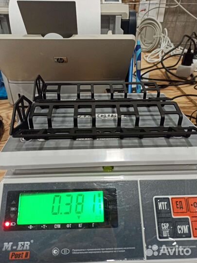 Кейдж.пара кронштейнов на вилку и раму велосипеда