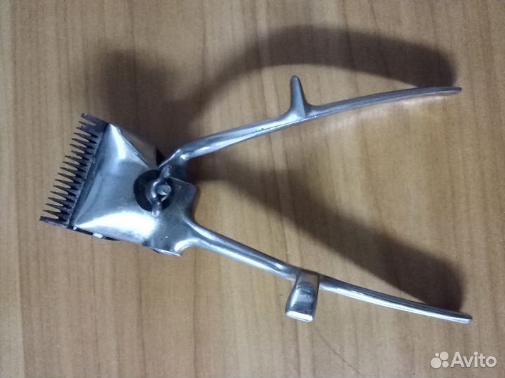 Электробритвы,машинка длястрижки волосСССР,телефон