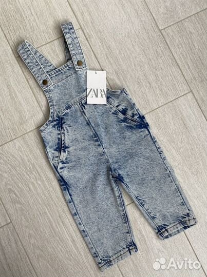 Джинсовый комбинезон Zara новый 92