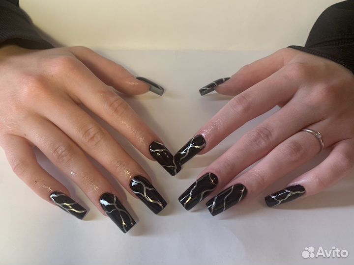 Наращивание ногтей