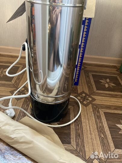 Электрошашлычница новая