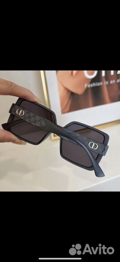 Солнцезащитные очки женские