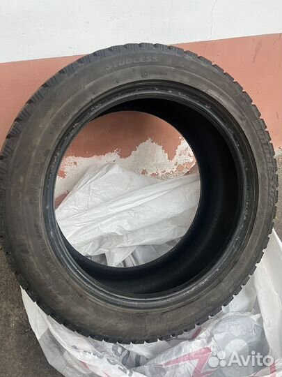 Bridgestone Blizzak RFT 2.25/5 R17 94Q