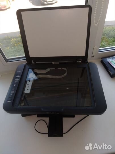 Принтер Мфу струйный Canon Pixma MG3040