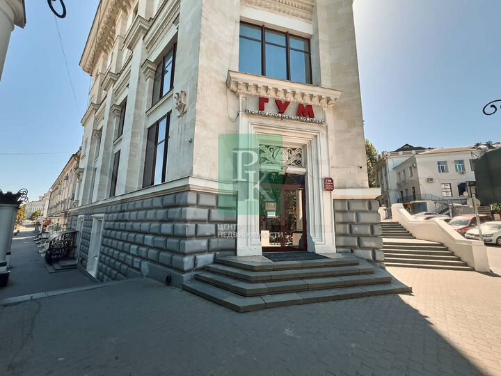 Торгово-офисное помещение 68.2 м² на первой линии