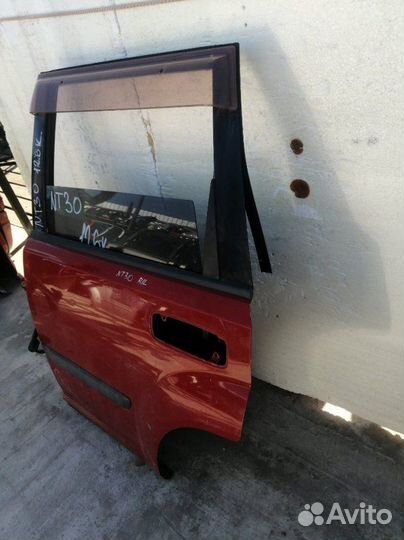 Дверь задняя левая Nissan X-Trail T30