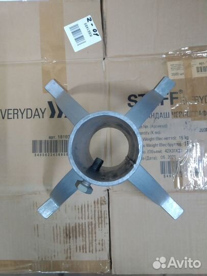 Подставка для елки и различных приспособлений