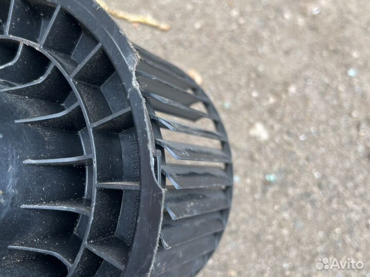 Моторчик печки kia ceratto 2