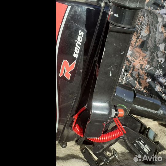 Лодка с мотором