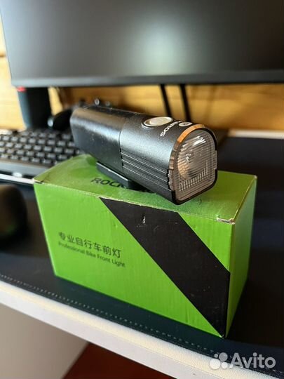 Фонарь для велосипеда передний