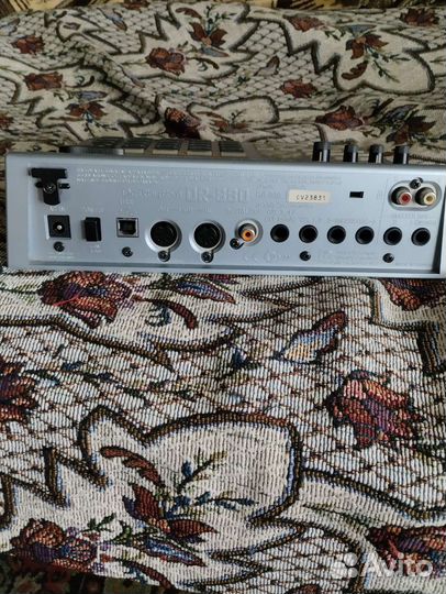 Драм машина Boss dr880