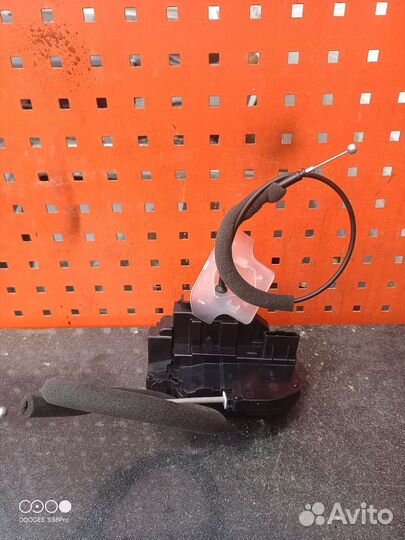 Замок двери передний правый Nissan qashqai j10