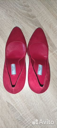 Туфли prada новые 37р