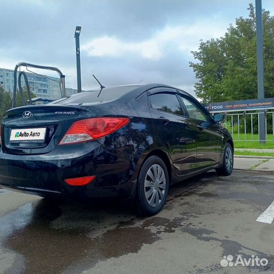 Hyundai Solaris 1.6 МТ, 2011, 194 250 км