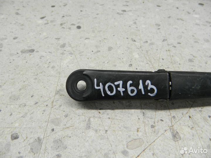 Поводок стеклоочистителя передний левый Toyota Mar