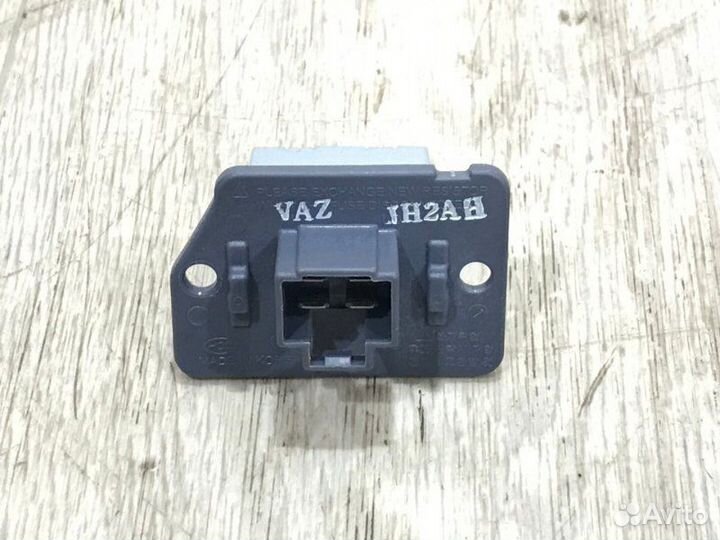 Резистор отопителя Лада Калина 2 2013
