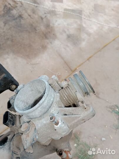 Дроссельная заслонка Dodge stratus 2.0 ECB