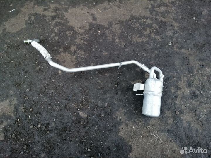 Трубка кондиционера бачок осушителя Ford Fusion