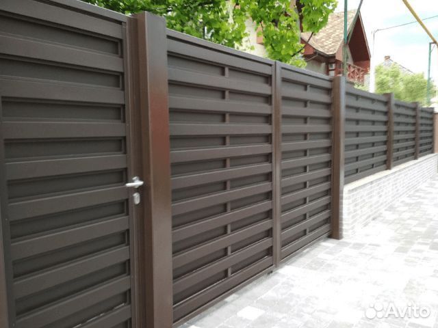 Забор жалюзи в Английском стиле