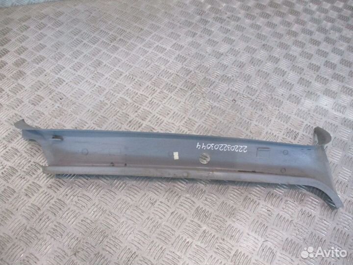 Накладка стойки левая Mercedes-Benz A9416880138