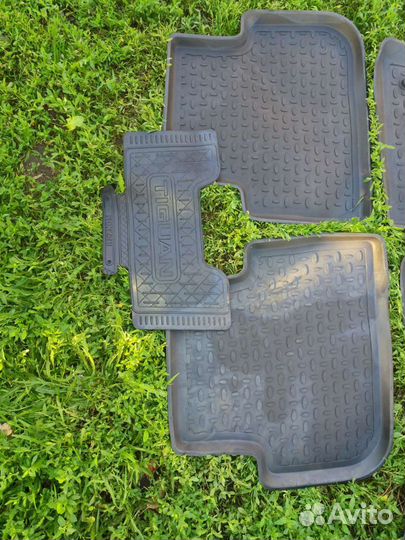 Коврики для тигуана