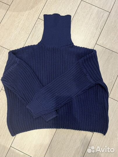 Свитер женский с горлом