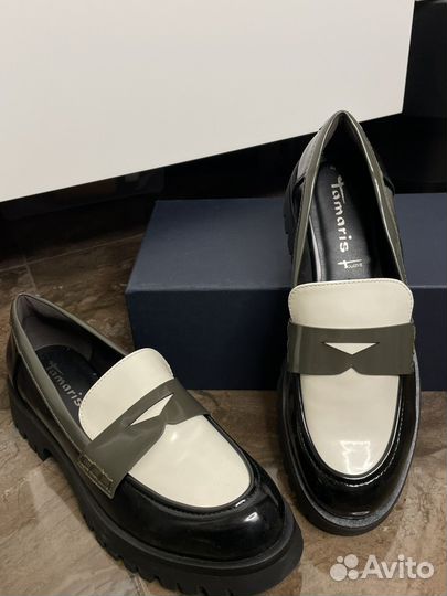 Лоферы женские