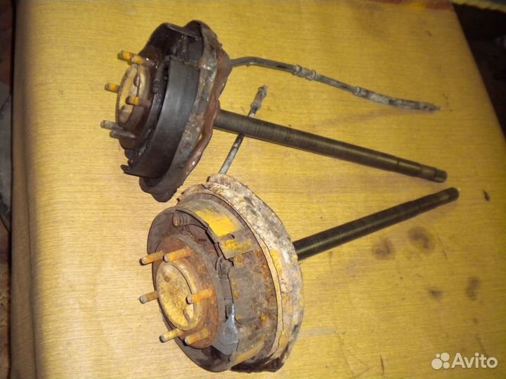 Барабаны тормозные Mitsubishi Pajero II (1992 г.в)