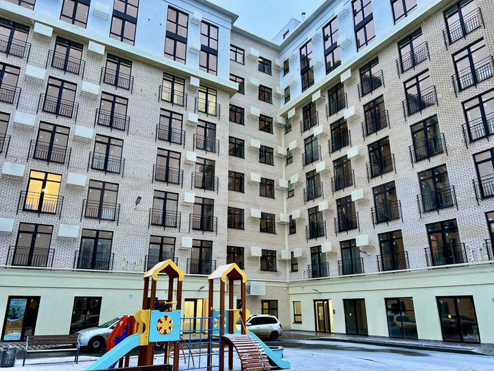 4-к. квартира, 132 м², 3/8 эт.