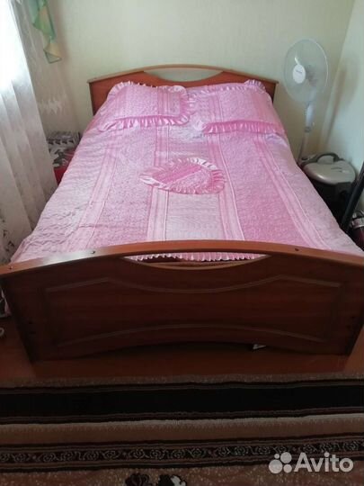 Спальный гарнитур бу