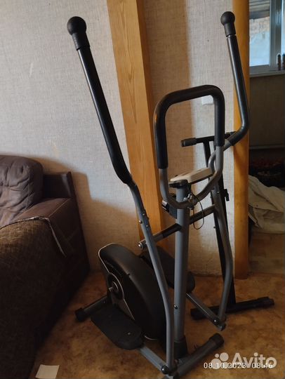 Эллиптический тренажер