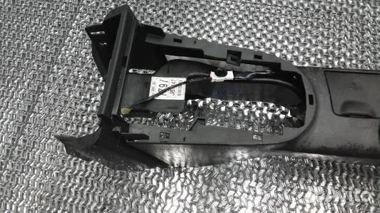 Подлокотник центральный nissan X-trail T31 (AOL07I