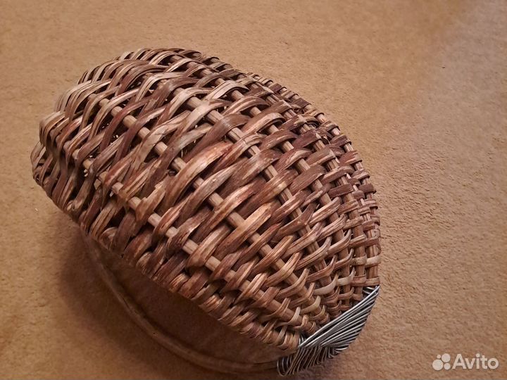 Корзина плетеная